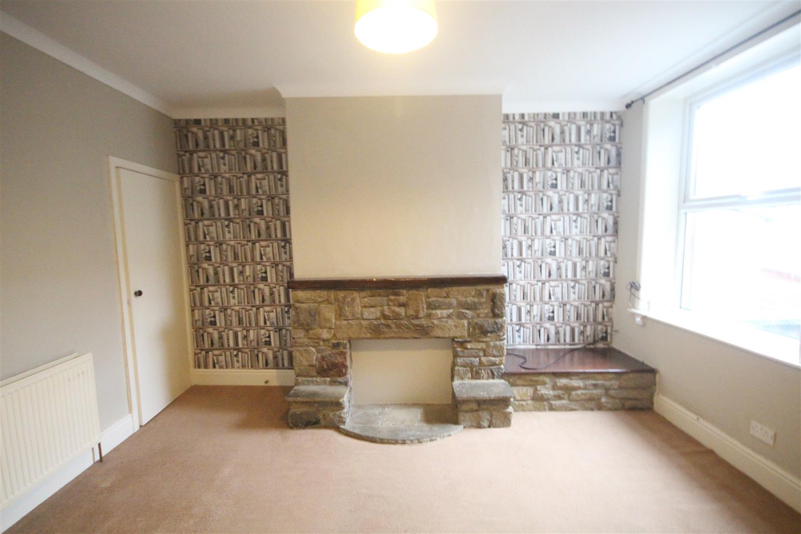2 bedroom mid terrace house To Let in Barnoldswick - IMG_6235.jpg